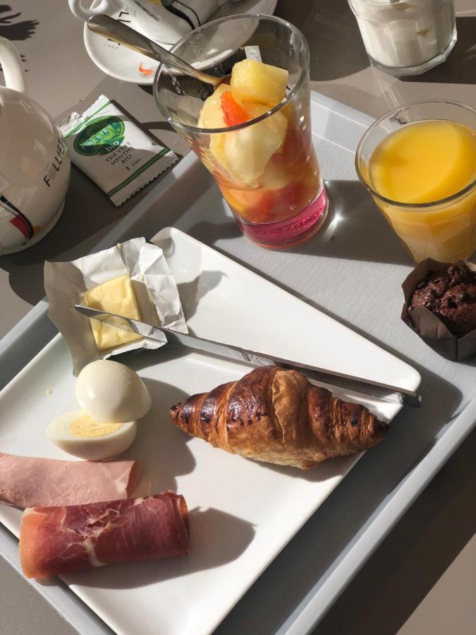 Kyriad Montpellier Aéroport - Gare Sud De France Hotel 3*